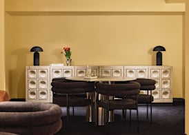Hotel Diplomat Sydney 4