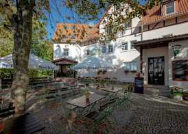 Stiefelburg Der Berghof 3