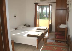 Oasis Guesthouse 3