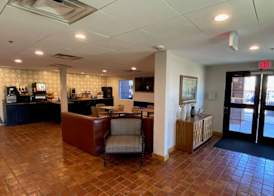 La Quinta Inn & Suites by Wyndham Tempe University, Phoenix 2