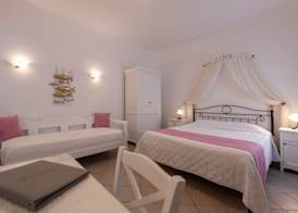 Reverie Santorini Hotel 5