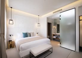 Lazure Hotel & Marina 5