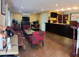 Sutton Suites Hotel 2