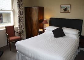 Woodhill House 3