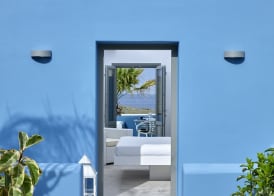 Aurora Luxury Suites 4