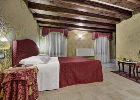 Hotel Pausania 5