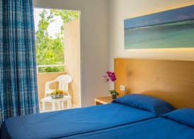 Hotel Club Cala Romani 4