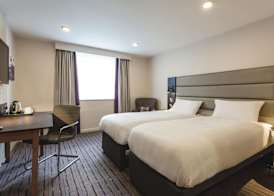 Premier Inn Dublin City North Docklands 5
