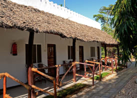 Amaan Beach Bungalows 3