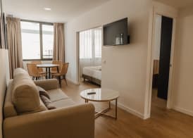 esZentrico Suites & Rooftop bar 5