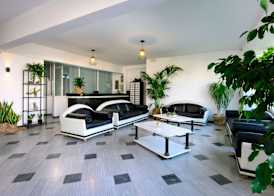 Aquarius Beach Hotel 2