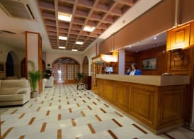 Hotel Regio 2 4