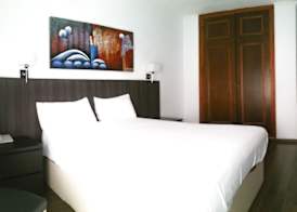 Hotel Carlos III 4