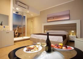 Hotel Vatluna 4