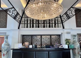Siam Champs Elyseesi Unique Hotel 4
