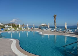 Royal Bay Suites 4