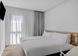 B&B HOTEL Sevilla Bormujos 5