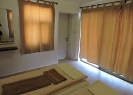 Mujib Chalets 5