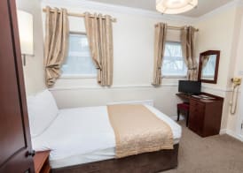 The Lansdowne Hotel 5
