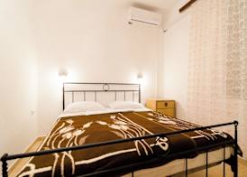 Guest House Kiko - One-Bedroom Apartment with Balcony and Sea View A4 5
