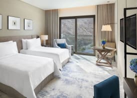 Address Beach Resort Fujairah 5