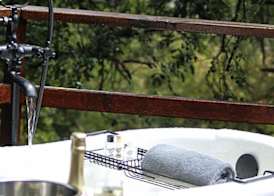 Barefoot Addo Elephant Lodge - Luxury Family Villa 4