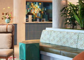 Wayfinder Waikiki - Voted Top 10 Best Hotels in Hawaii! 5