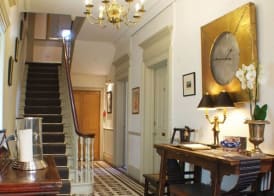 Dorian House Boutique B&B - Free Parking! 2