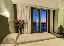 Grand Hotel Salerno 4
