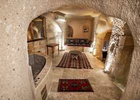Caldera Cave Hotel 2