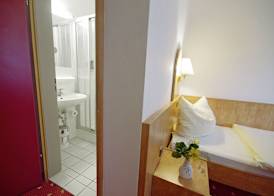 AVALON Hotelpark Königshof 3