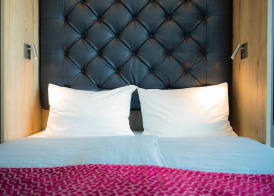 Munich Deluxe Hotel 5