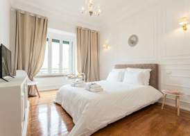 6 Clouds Apartment 4