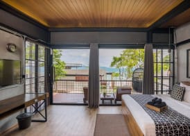 The Cabin Beach Resort 4