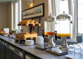 Kinlay Hostel Eyre Square - Best Hostel in Ireland 2025 5