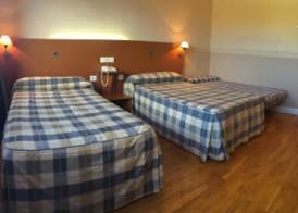 Hotel Azar 3