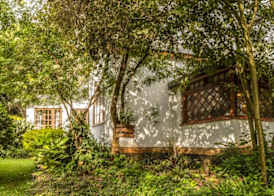 Karen Blixen Coffee Garden & Cottages 2