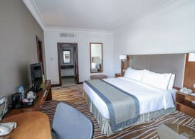 Copthorne Downtown Abu Dhabi 4