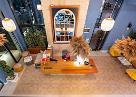 Invictus Hotel 3