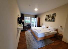 Hotel Waldrausch 4