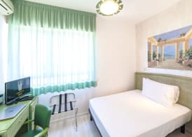 Hotel American 5