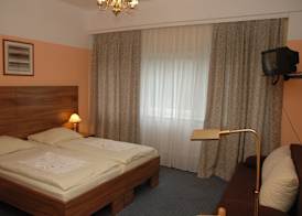 Alper Hotel am Potsdamer Platz 3