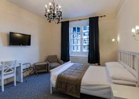 The George Hotel 4