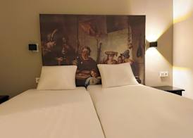 HOTELUX Amsterdam Airport Hotel 5
