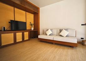Saree Samui 5