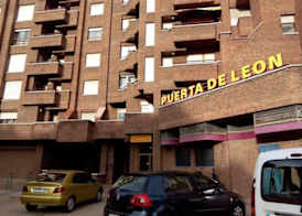 Apartamentos Turisticos Puerta de León 2
