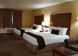 Expressway Suites Fargo 5