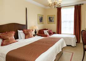 Ringwood Hall Hotel & Spa, Best Western Signature Collection 4