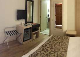 Golden Lotus Hotel 4
