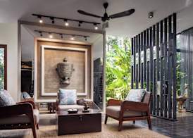 Lynnaya Urban River Resort 4